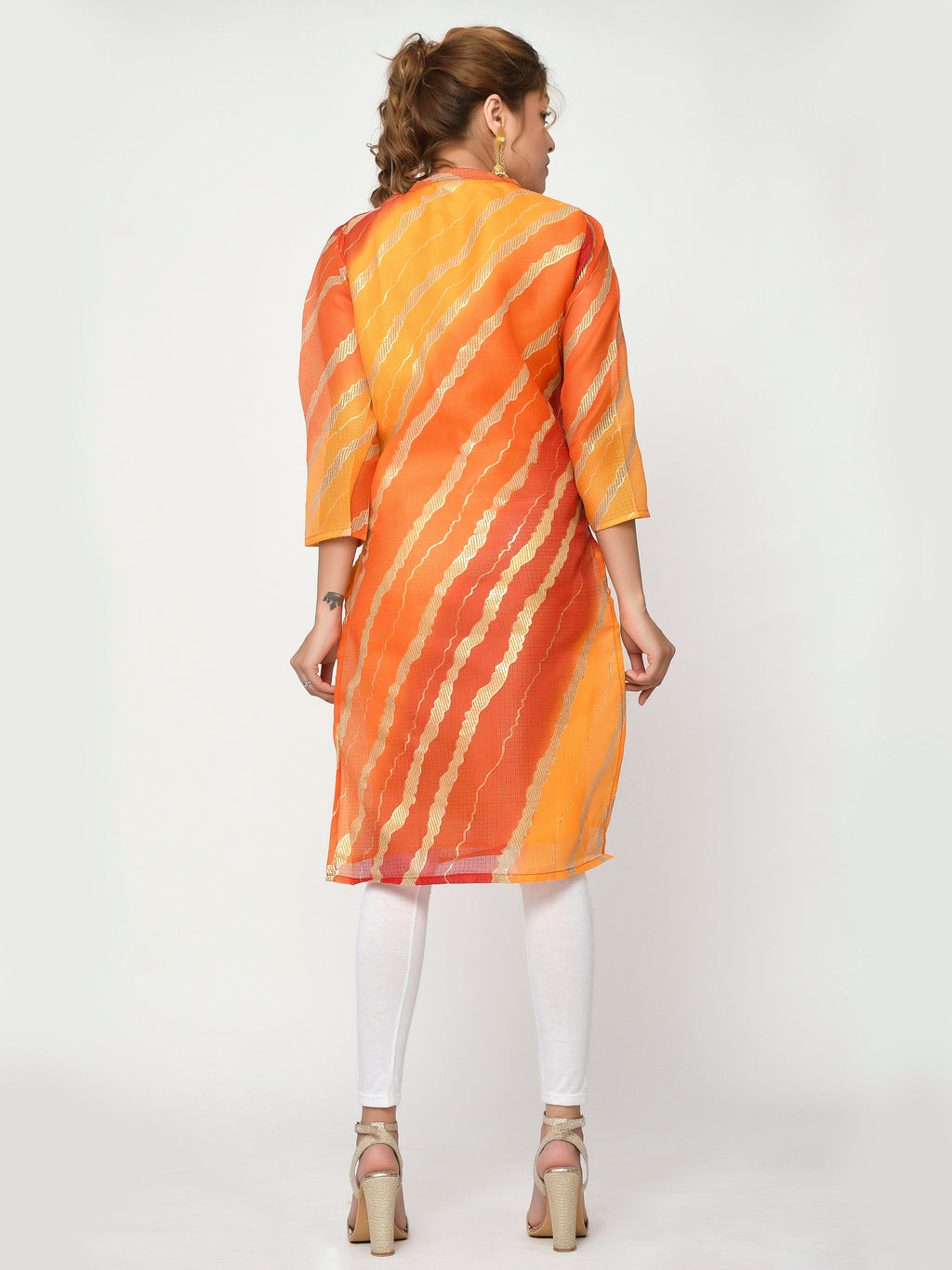 Women Green & Pink Floral Straight Ajastha Kurta